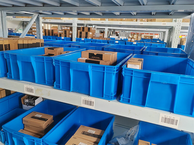 warehouse4